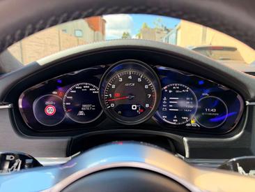 Porsche Panamera GTS — photo 9