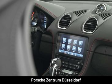 Porsche 718 Cabriolet Spyder — photo 22