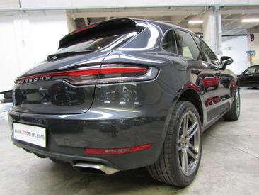 Porsche Macan — photo 4