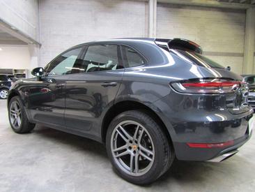 Porsche Macan — photo 6