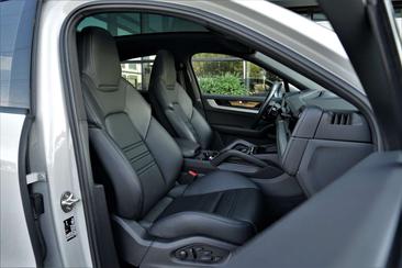 Porsche Cayenne E-Hybrid — photo 8
