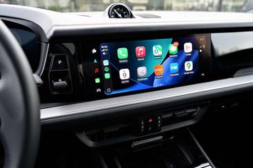 Porsche Cayenne E-Hybrid — photo 15