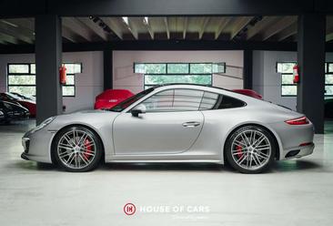 Porsche 911 Carrera 4S — photo 10