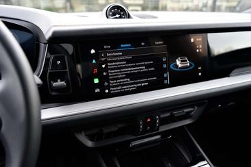 Porsche Cayenne E-Hybrid — photo 21