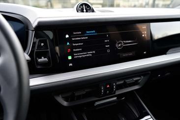 Porsche Cayenne E-Hybrid — photo 25
