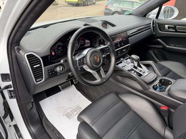 Porsche Cayenne GTS — photo 7