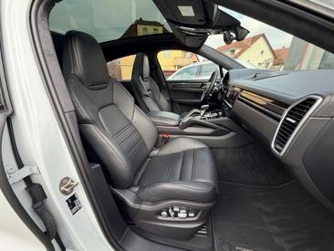 Porsche Cayenne GTS — photo 10