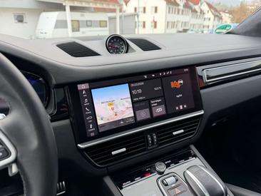 Porsche Cayenne GTS — photo 21