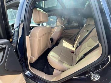 Porsche Macan I S — photo 18