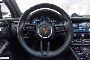 Porsche Macan — photo 12