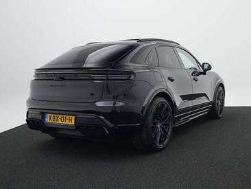 Porsche Macan I 4S Electric — photo 4