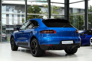 Porsche Macan — photo 3