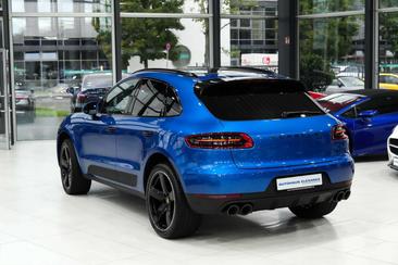 Porsche Macan — photo 6