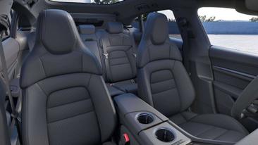 Porsche Taycan — photo 9