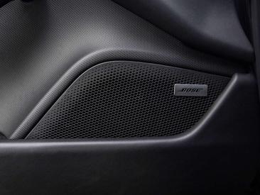 Porsche Taycan — photo 34