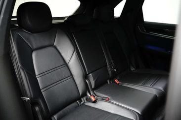 Porsche Cayenne E-Hybrid — photo 13