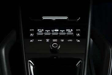 Porsche Cayenne E-Hybrid — photo 35