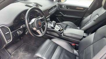 Porsche Cayenne III — photo 7
