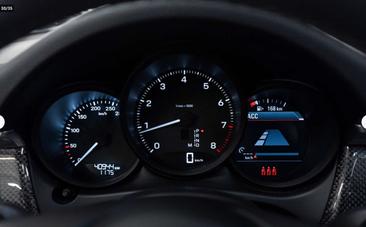 Porsche Macan — photo 30