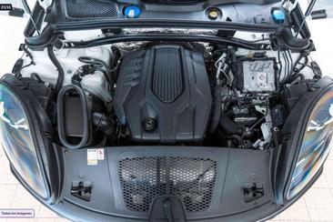 Porsche Macan — photo 31