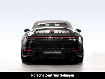 Porsche 911 Cabriolet Carrera 4 — photo 5