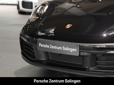 Porsche 911 Cabriolet Carrera 4 — photo 7
