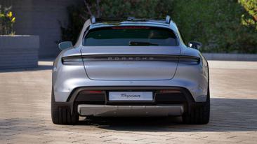 Porsche Taycan — photo 7
