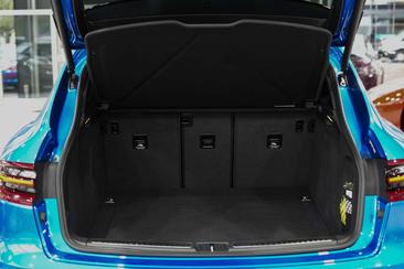 Porsche Macan — photo 33
