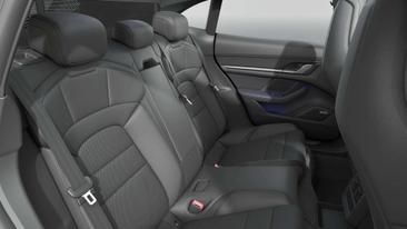 Porsche Taycan — photo 20