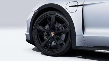 Porsche Taycan — photo 15