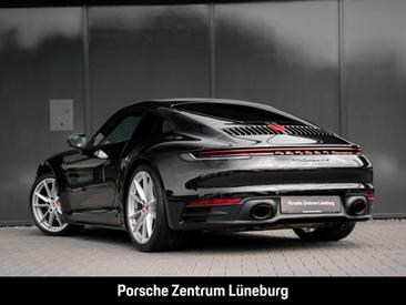Porsche 911 Carrera 4S — photo 3