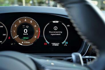 Porsche Cayenne S E-Hybrid — photo 12