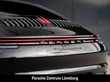 Porsche 911 Carrera 4S — photo 15