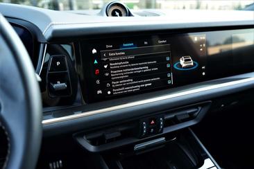 Porsche Cayenne S E-Hybrid — photo 24