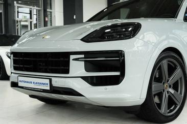 Porsche Cayenne III — photo 9