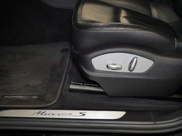 Porsche Macan I S — photo 15