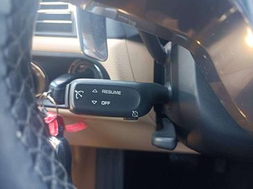 Porsche Macan — photo 20