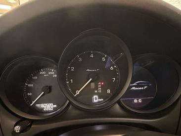 Porsche Macan — photo 14