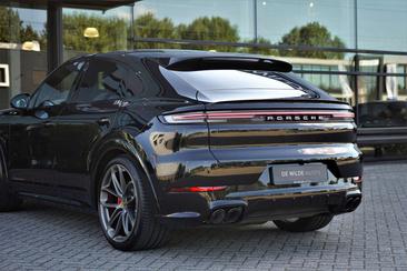 Porsche Cayenne S E-Hybrid — photo 35