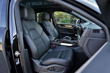 Porsche Cayenne S E-Hybrid — photo 36