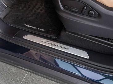 Porsche Cayenne E-Hybrid — photo 12