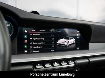 Porsche 911 Carrera 4S — photo 37