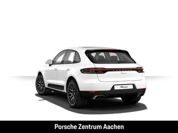 Porsche Macan — photo 3