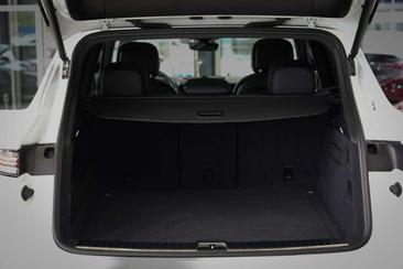 Porsche Cayenne III — photo 37