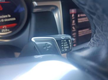 Porsche Macan — photo 34
