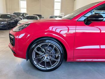Porsche Cayenne III — photo 7