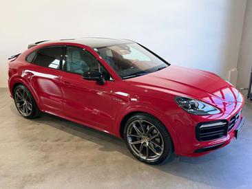 Porsche Cayenne III — photo 10