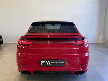 Porsche Cayenne III — photo 11
