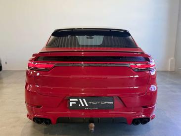 Porsche Cayenne III — photo 18