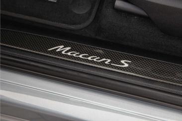 Porsche Macan I S — photo 16